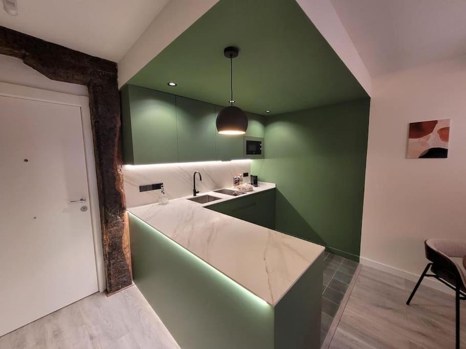 Piso Boutique A Un Minuto Del Casco Viejo Lägenhet Bilbao Exteriör bild