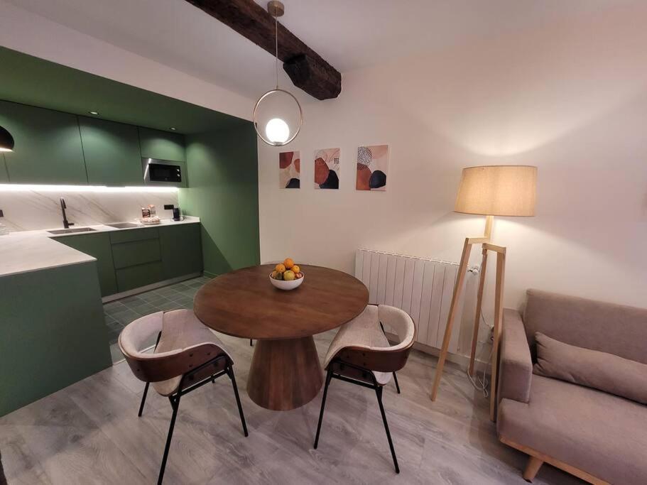 Piso Boutique A Un Minuto Del Casco Viejo Lägenhet Bilbao Exteriör bild